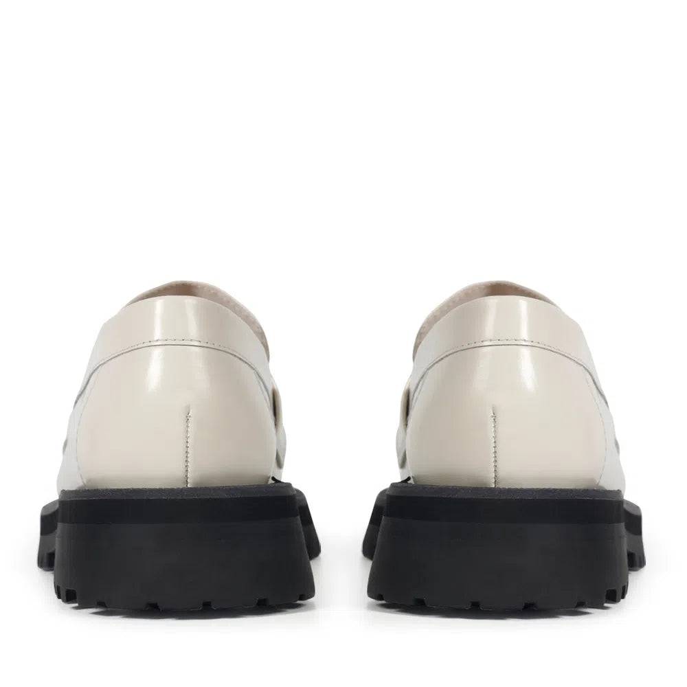 Glam Off White Loafer - Paula Torres Shoes 